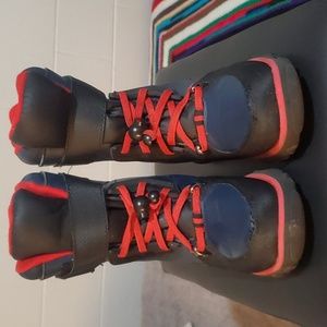 Snow Boots